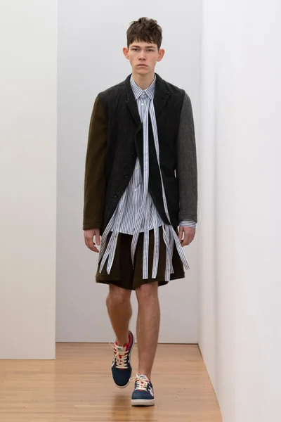 Look 22